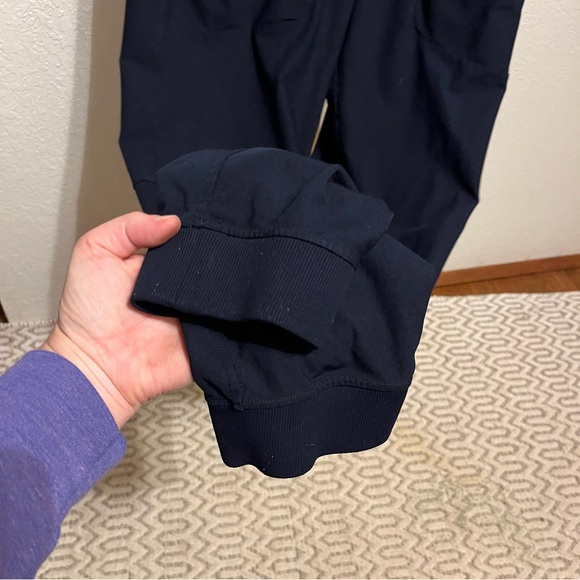 LULULEMON ~ Men’s ABC Warpstreme Joggers in True Navy Medium - Picture 8 of 16